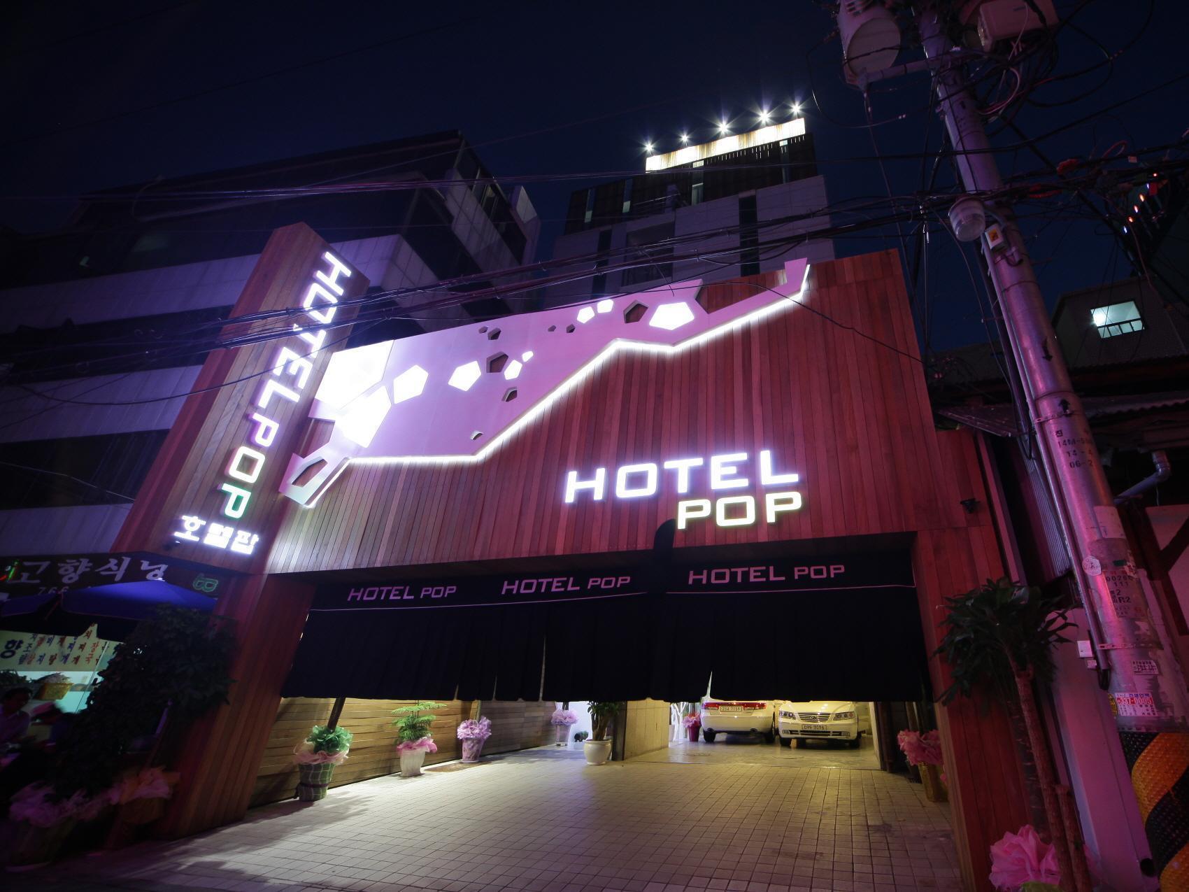 Hotel Pop Jongno Seoul Bagian luar foto